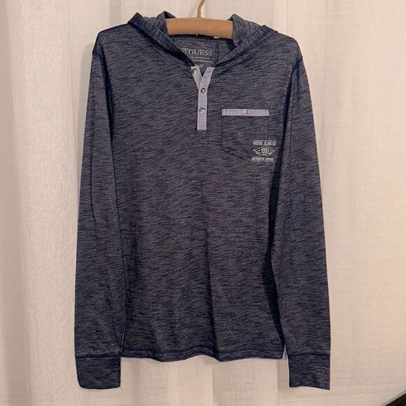 Guess M Hooded Long Sleeve Heathered Blue Chambray Trim Tee Henley - Picture 1 of 13